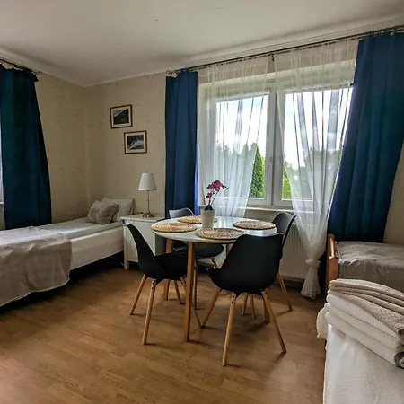 Brzozowy Dworek Séjour chez l'habitant *